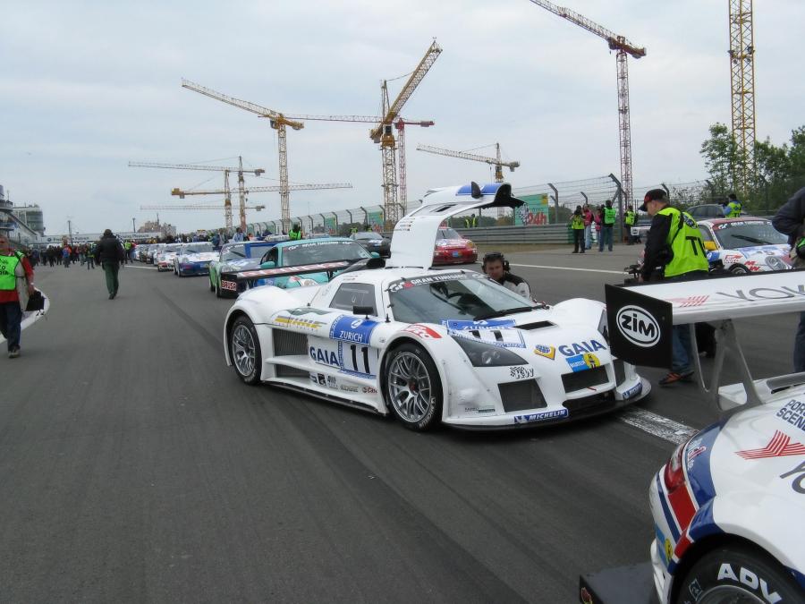  Gumpert Apollo Hybrid 24h Nurburgring 2008 года  (фото 1 из 9)